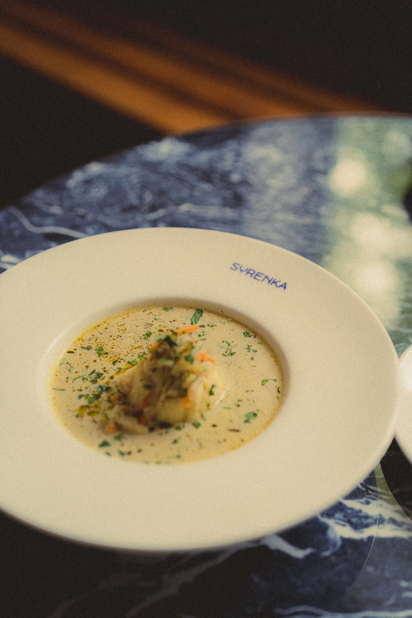 Zupa krem w talerzu syrenka - Restauracja Syrenka Kołobrzeg